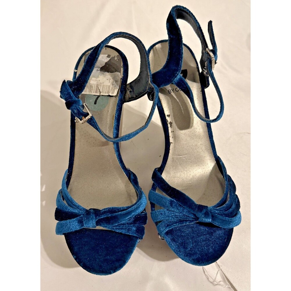 G By Guess Platform Wedge Sandals Women’s Size 7 Turquoise Velvet 5” Rise